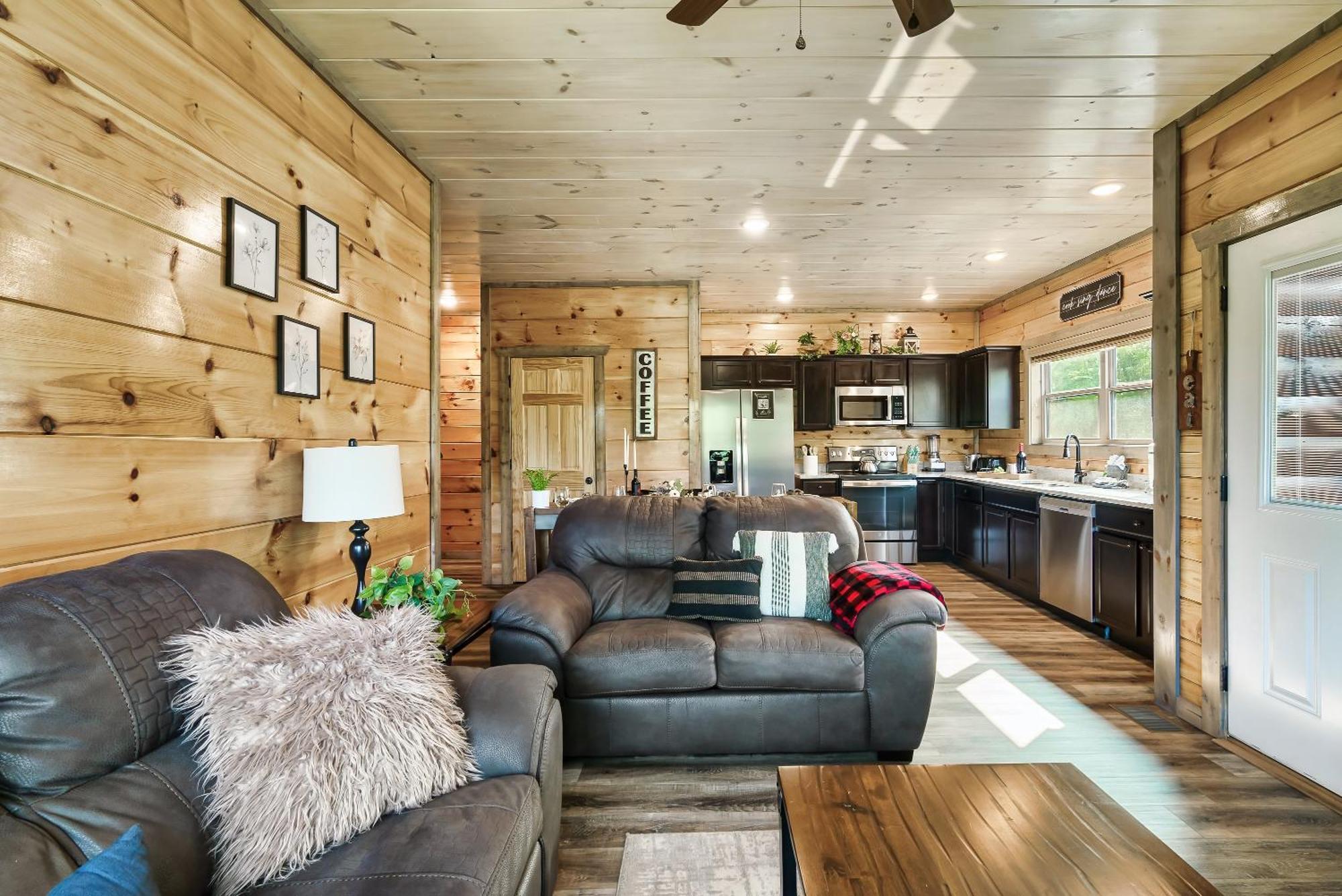 Spring Sale! Indoor Pool, Pet Stays Free, Movie, Hottub Sevierville Extérieur photo